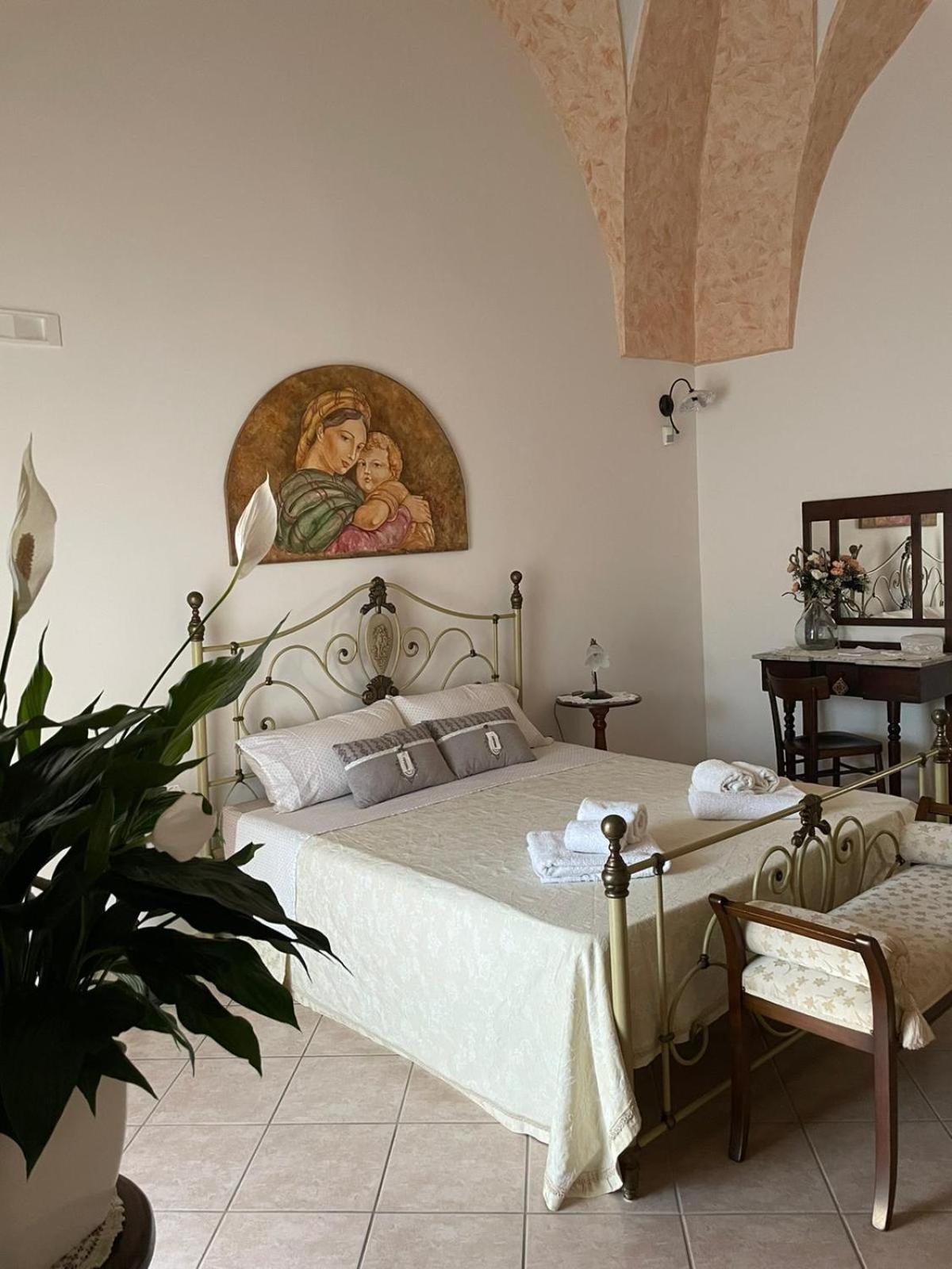 Donna Concetta Casa Vacanze Felline Стая снимка