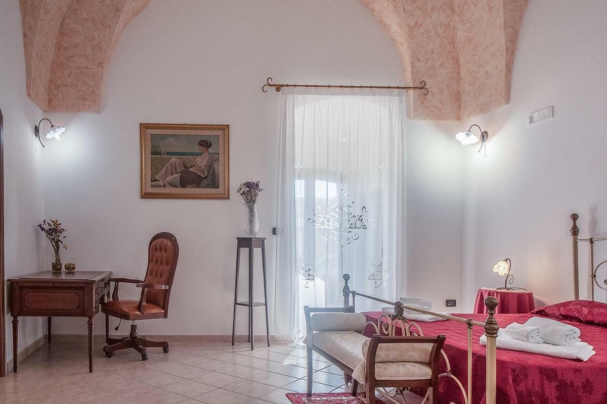 Donna Concetta Casa Vacanze Felline Екстериор снимка